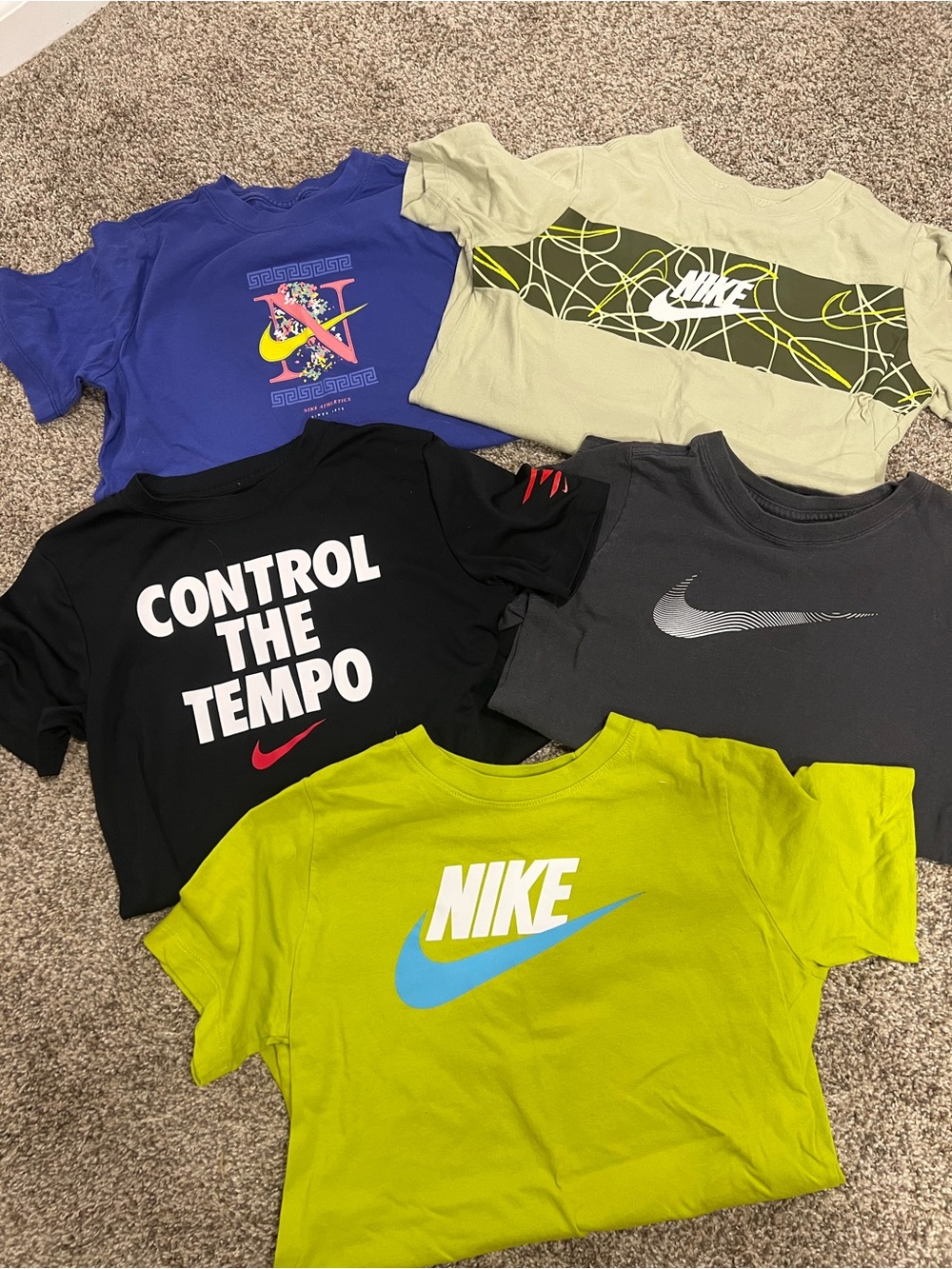 Nike Kids' Short Sleeve Logo T-Shirt - Multiple Colors L